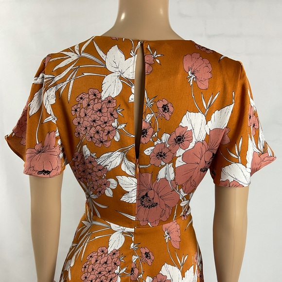 Express Floral Print Mini Dress - Picture 6 of 8